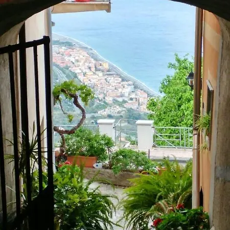 Casa vacanze Holiday Vicolo Iv Vanellazza