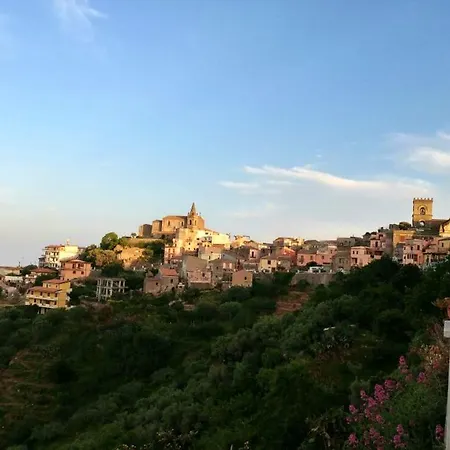 Holiday Vicolo Iv Vanellazza Forza dʼAgro