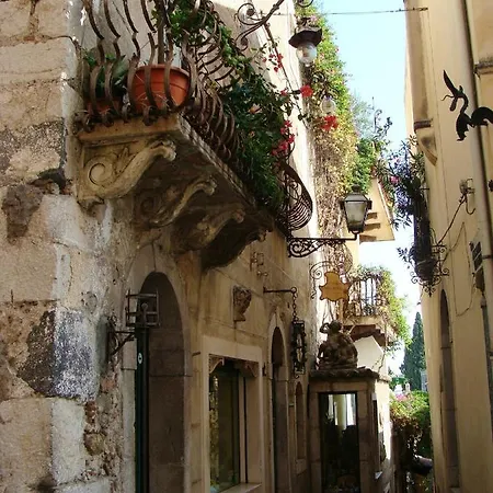 Casa vacanze Holiday Vicolo Iv Vanellazza Forza dʼAgro